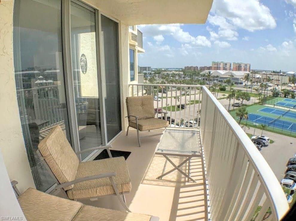 7330 Estero BLVD 508-4