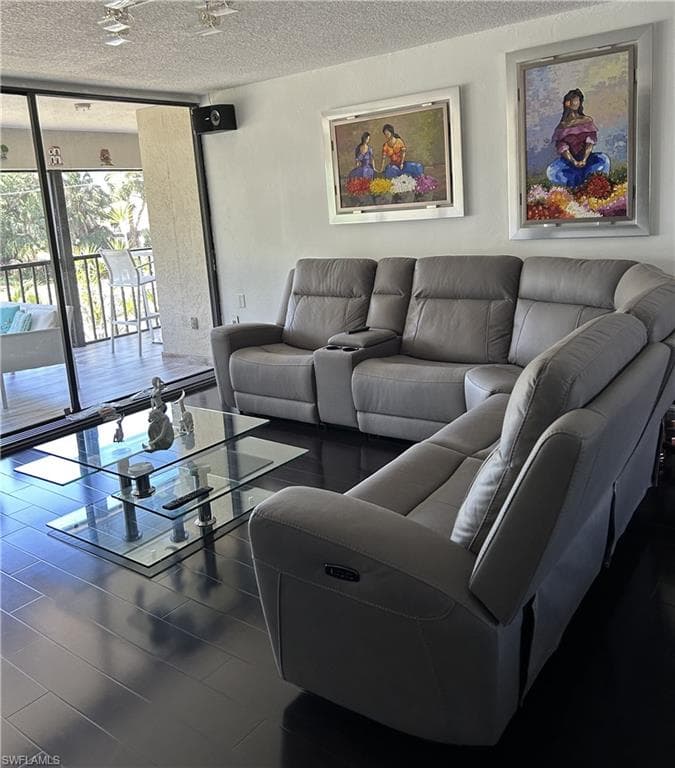 4250 Steamboat BEND 206-4