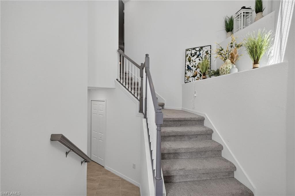 12015 Hawthorn Lake DR 201-1