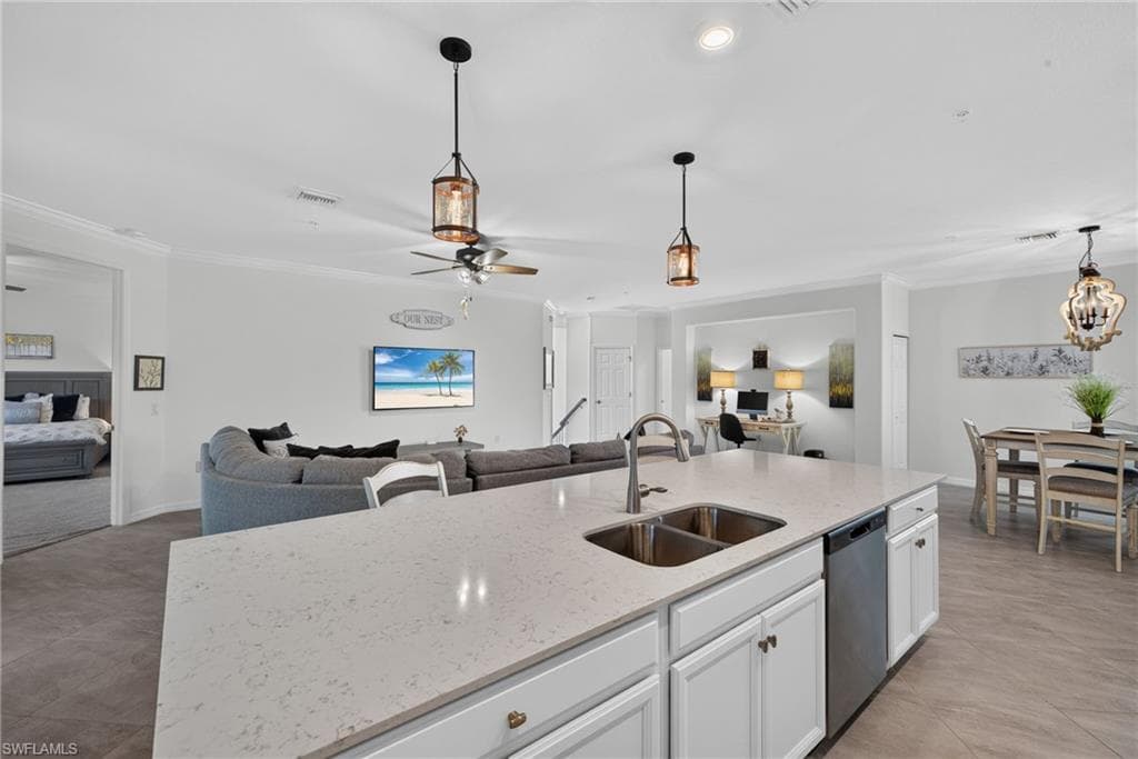 12015 Hawthorn Lake DR 201-12
