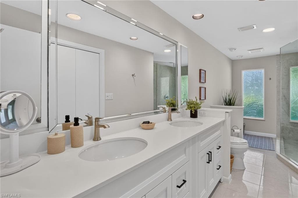 660 14th AVE S-24