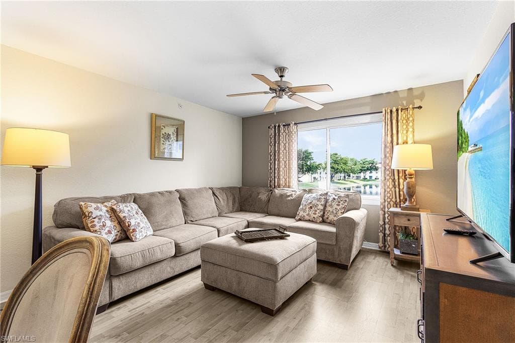8274 Key Royal CIR 1022-11