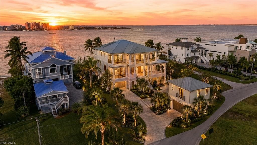 948 San Carlos DR-1