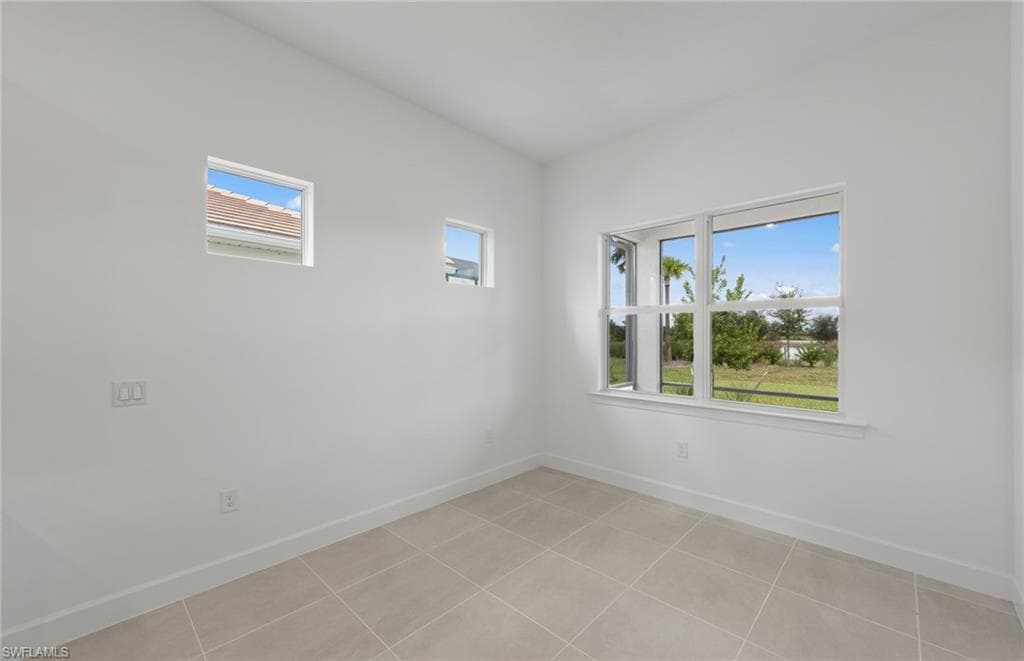 12408 Basalt LN-13
