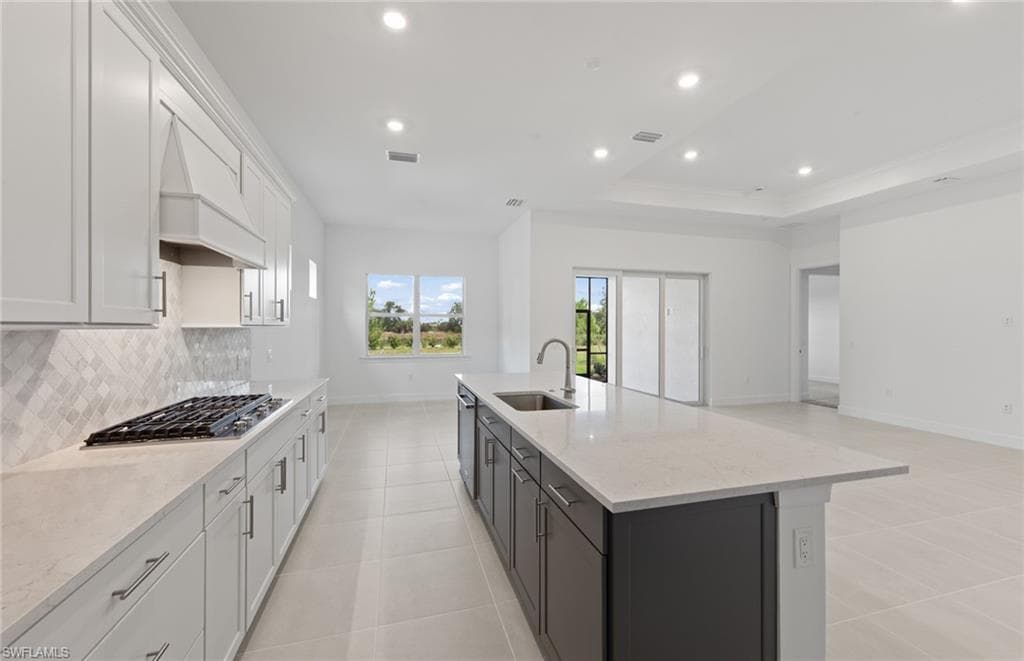 12408 Basalt LN-18