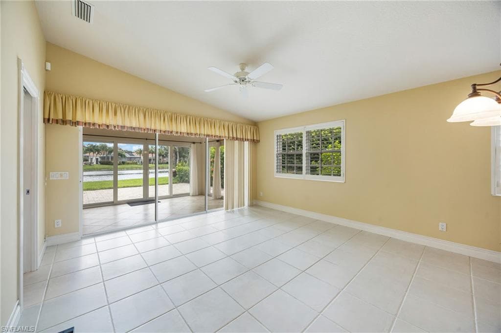 4642 Ossabaw WAY-8