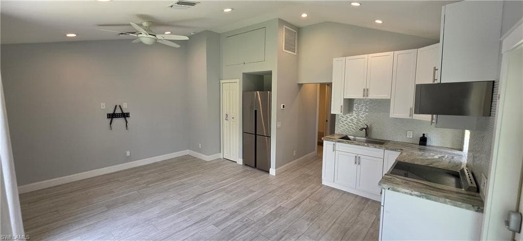 4536 25th AVE SW-32