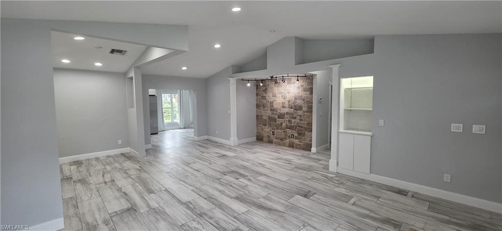4536 25th AVE SW-8