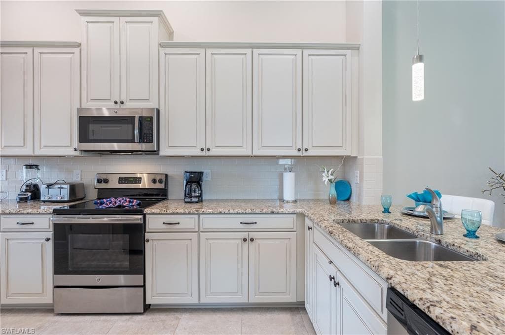 9419 Benvenuto CT 204-36
