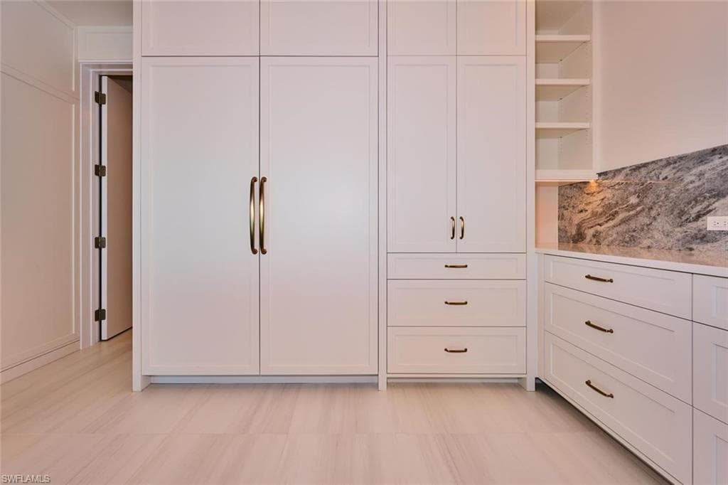 938 San Carlos DR-13