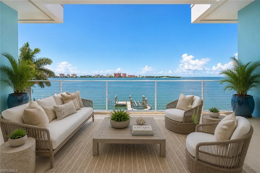 938 San Carlos DR-36