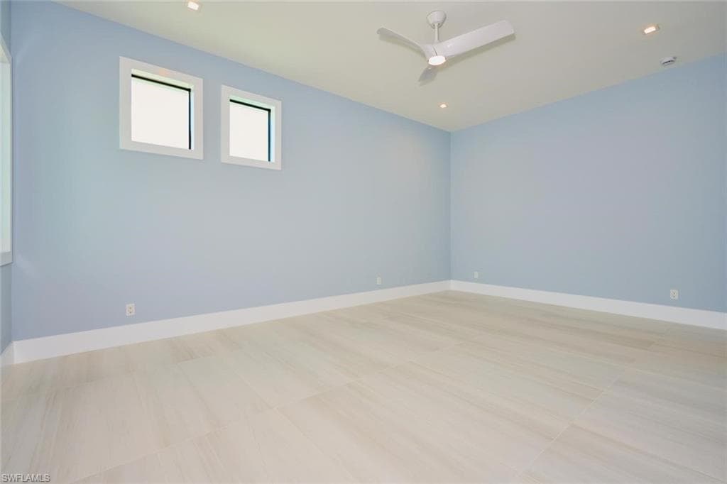 938 San Carlos DR-20