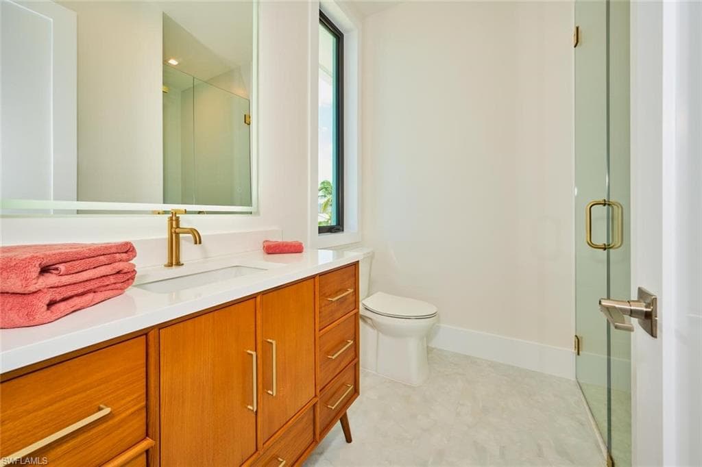 938 San Carlos DR-45