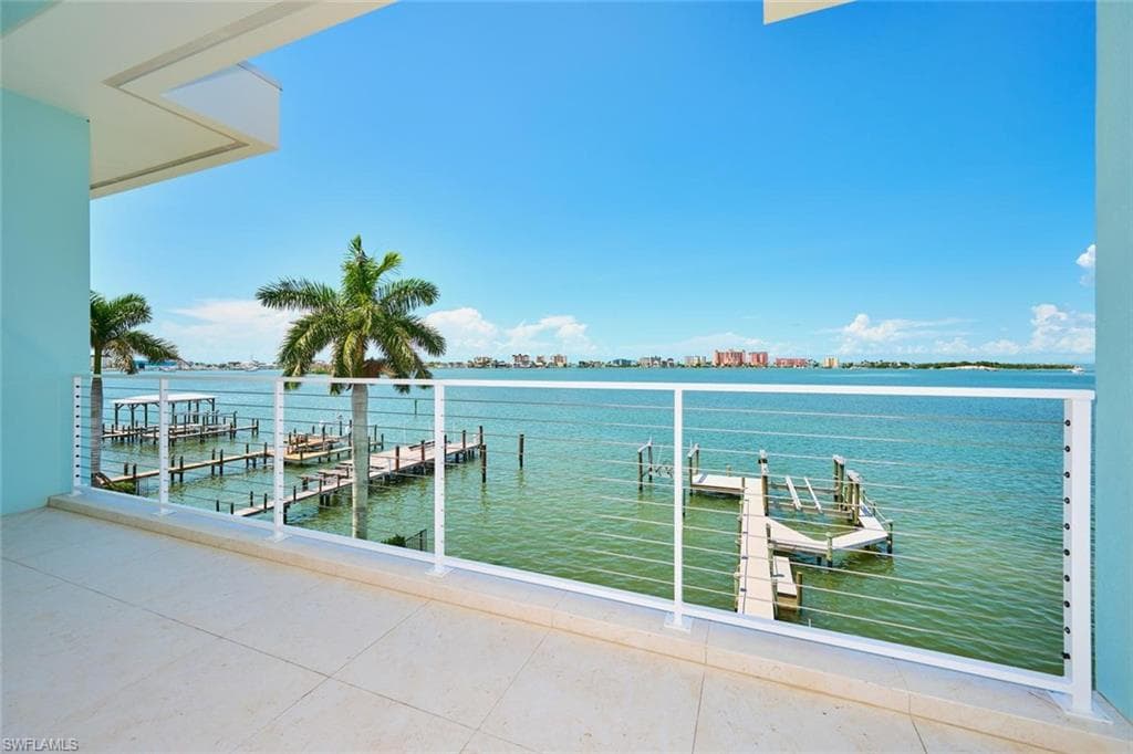 938 San Carlos DR-35