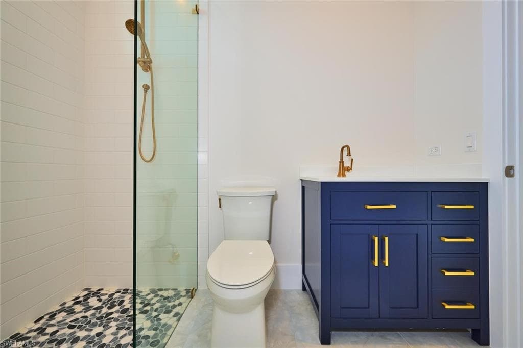938 San Carlos DR-39