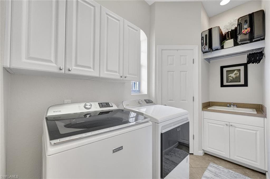 8723 Coastline CT 202-27