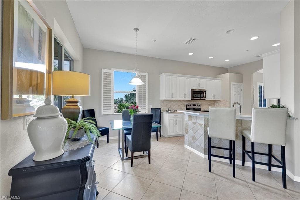 8723 Coastline CT 202-12