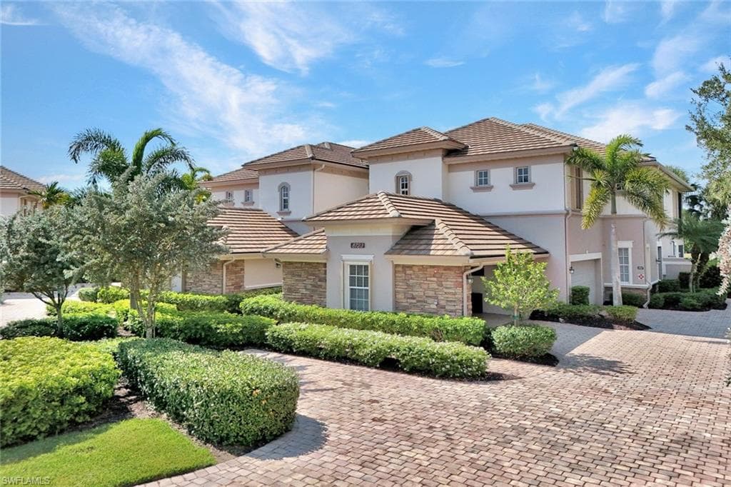 8723 Coastline CT 202-1