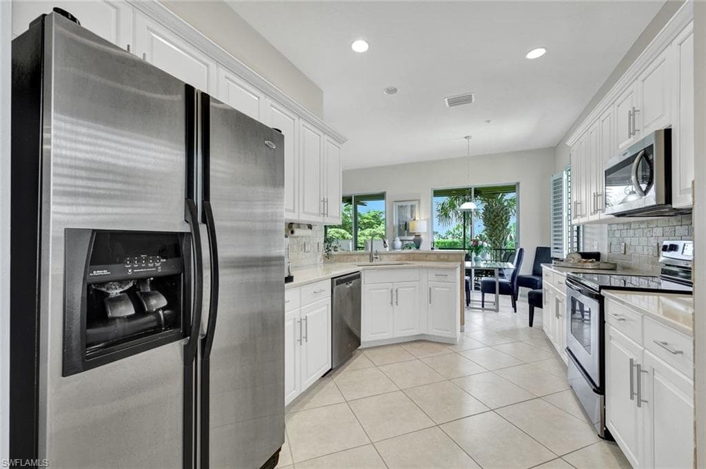 8723 Coastline CT 202-10