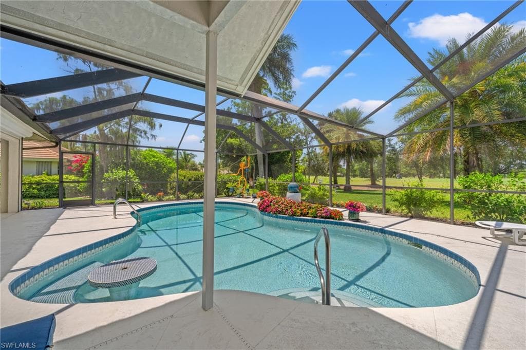 2114 Imperial Golf Course BLVD-22