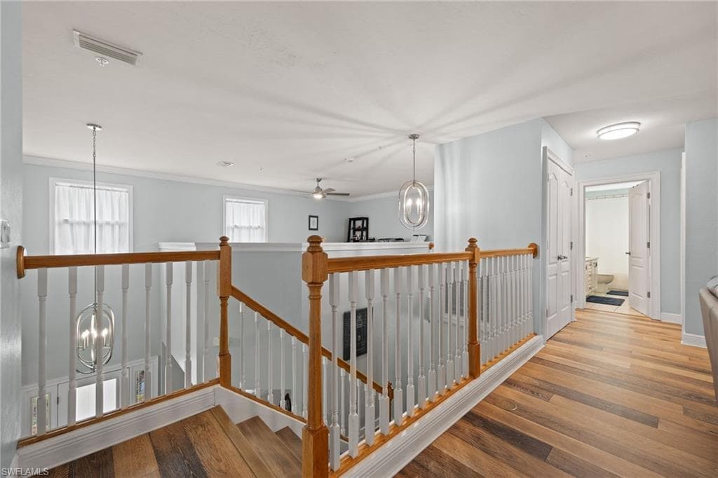 16450 Oakview CIR-23