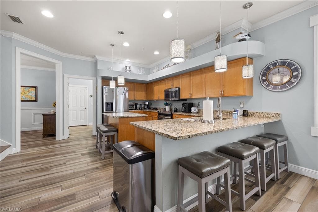 16450 Oakview CIR-14