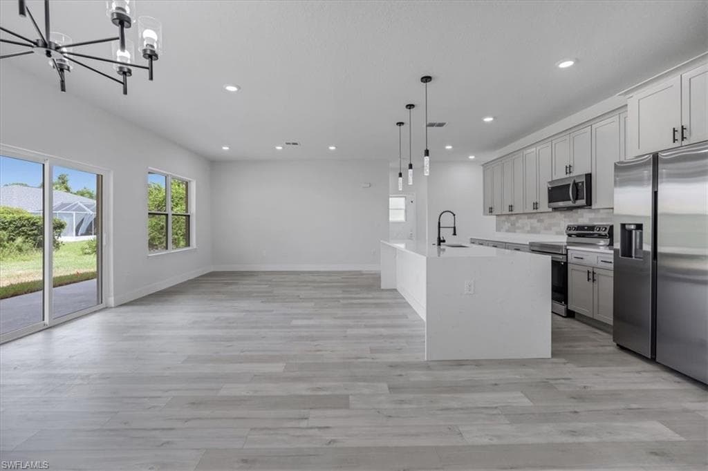 2608 Monza DR-13