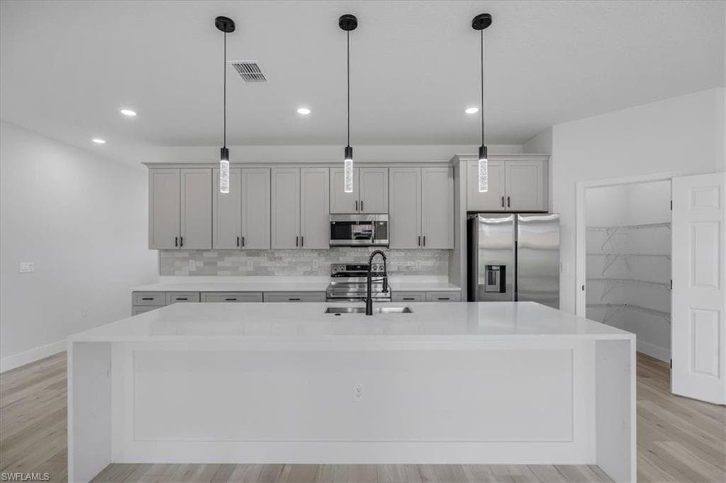 2608 Monza DR-9