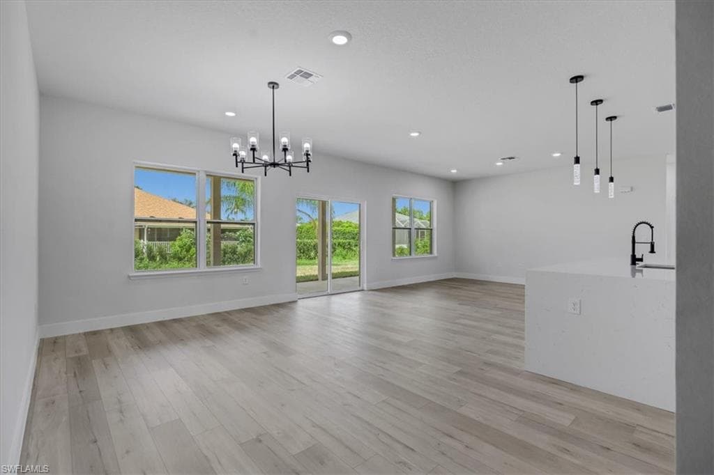 2608 Monza DR-15