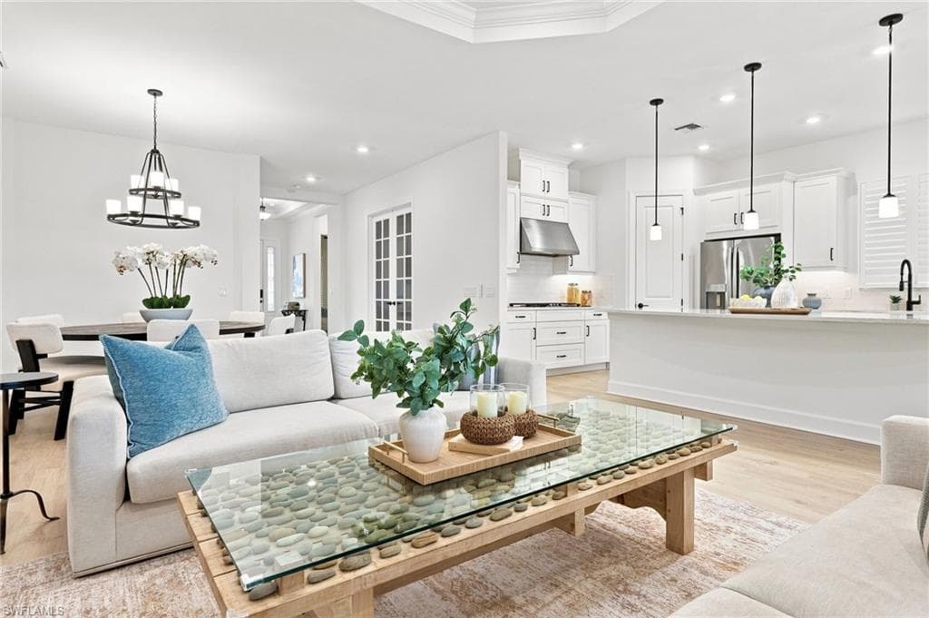 15633 Triesta LN-7