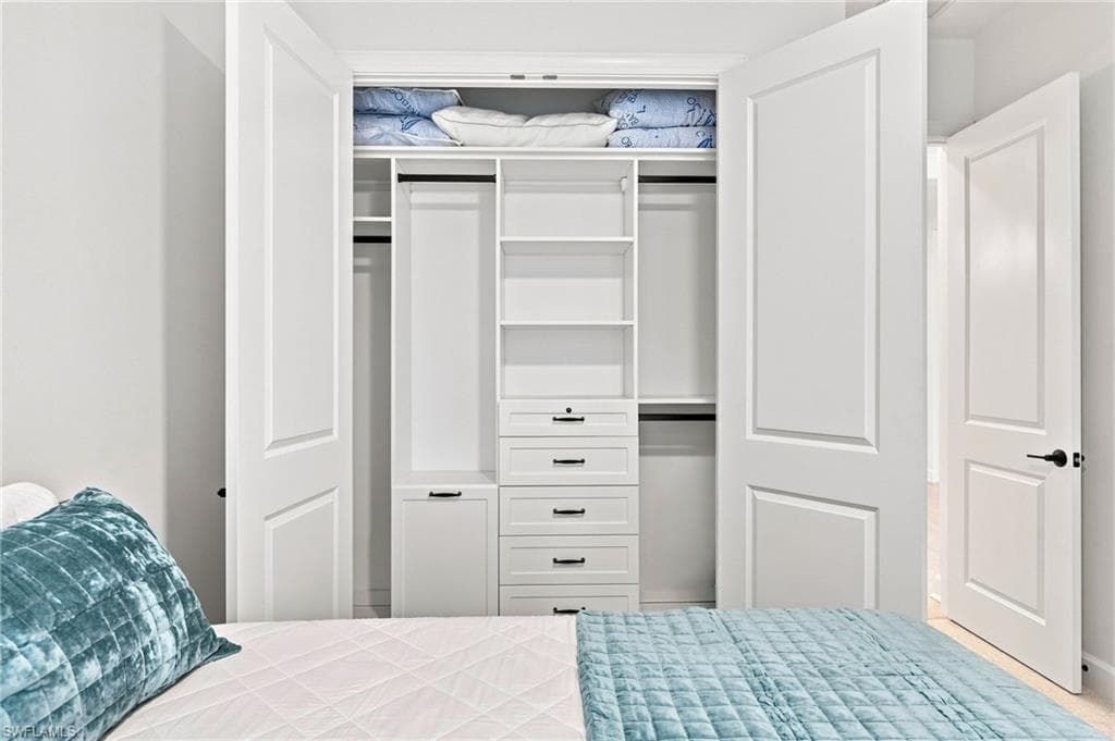 15633 Triesta LN-31