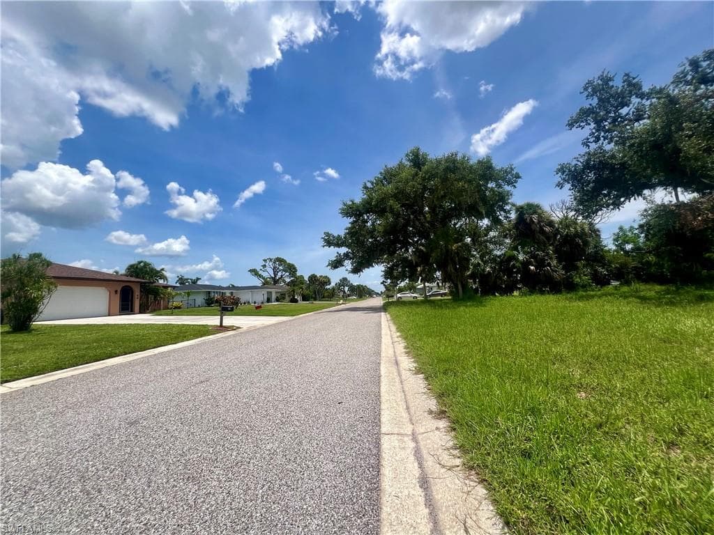 25 Oakland Hills PL-2