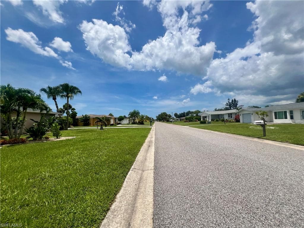 25 Oakland Hills PL-3
