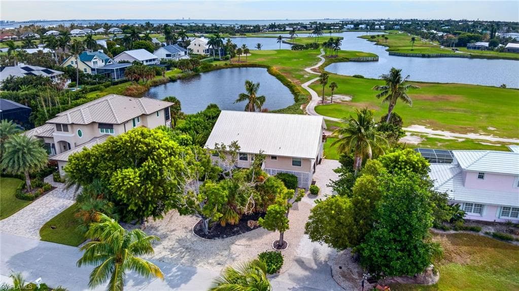 9076 Mockingbird DR-43