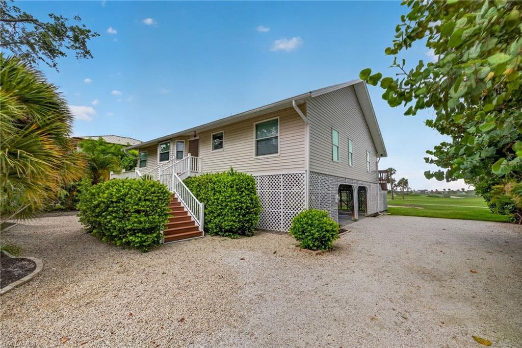 9076 Mockingbird DR-1