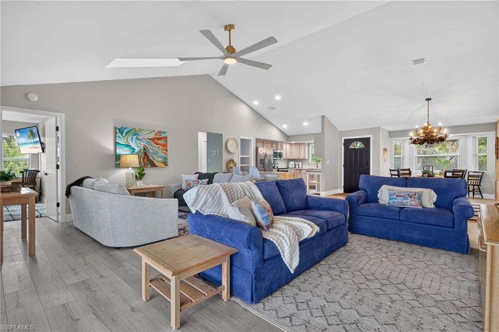9076 Mockingbird DR-5