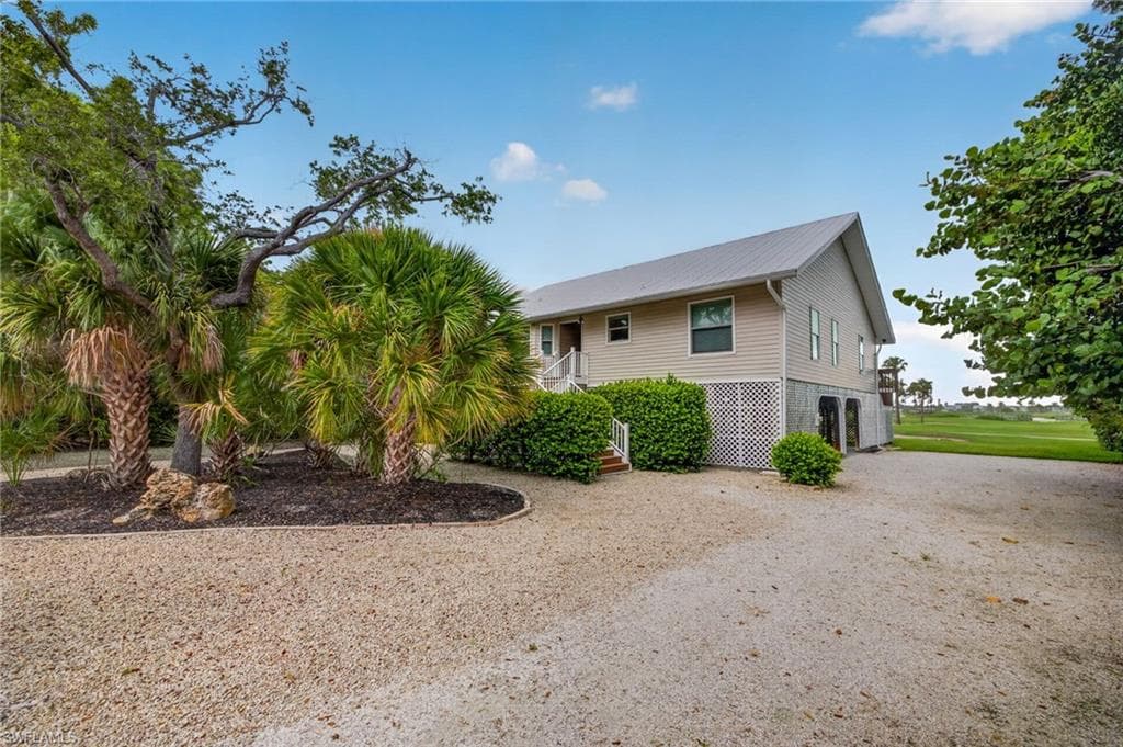 9076 Mockingbird DR-39