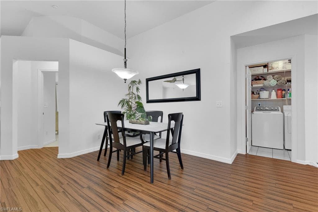 3770 Fieldstone BLVD 1505-13