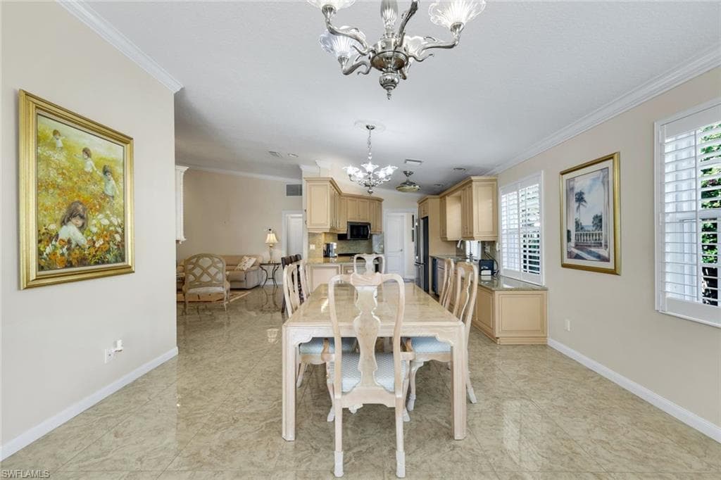 5808 Drummond WAY-14