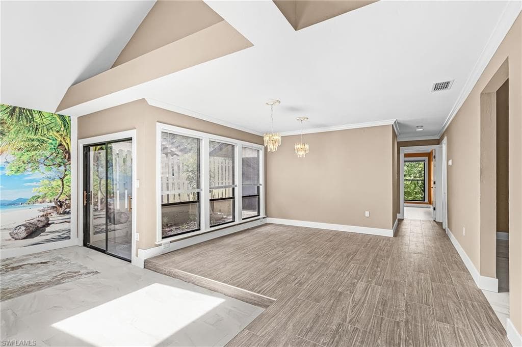 12538 Barrington CT-6