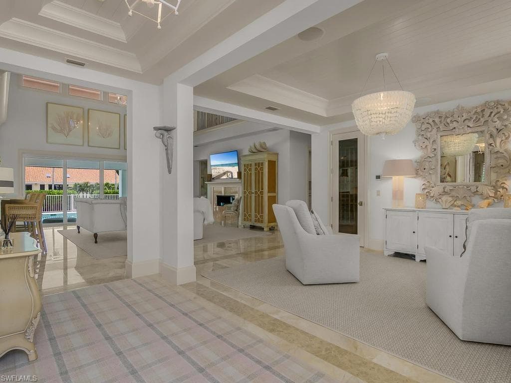 580 15th AVE S-13