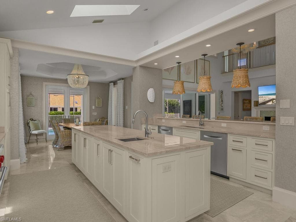 580 15th AVE S-20
