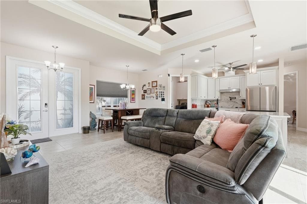 4507 Lake Heather CIR-6