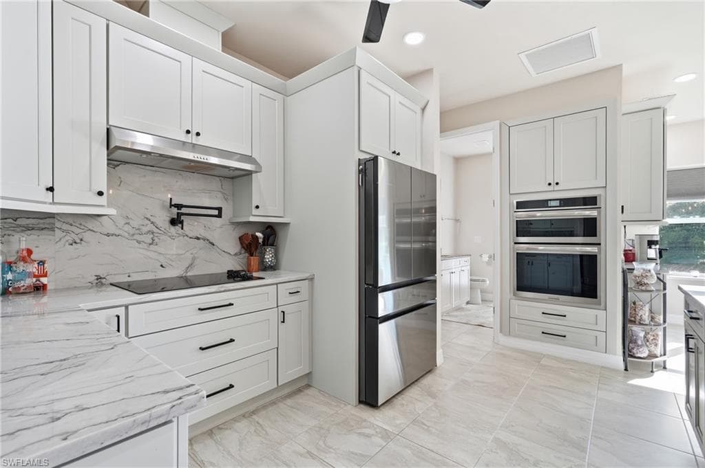 4507 Lake Heather CIR-5