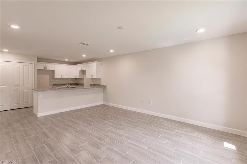 3844/3846 Kittyhawk DR-9