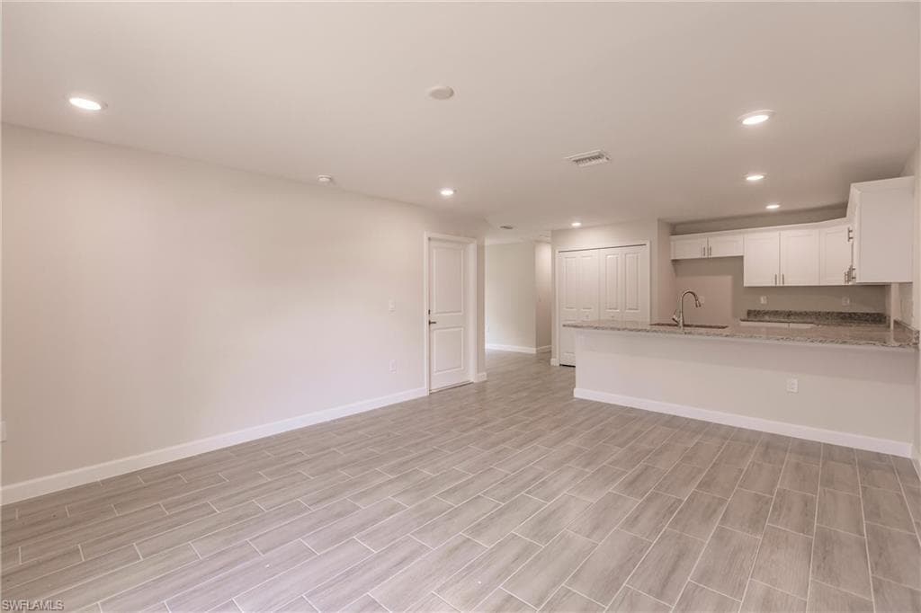 3844/3846 Kittyhawk DR-10