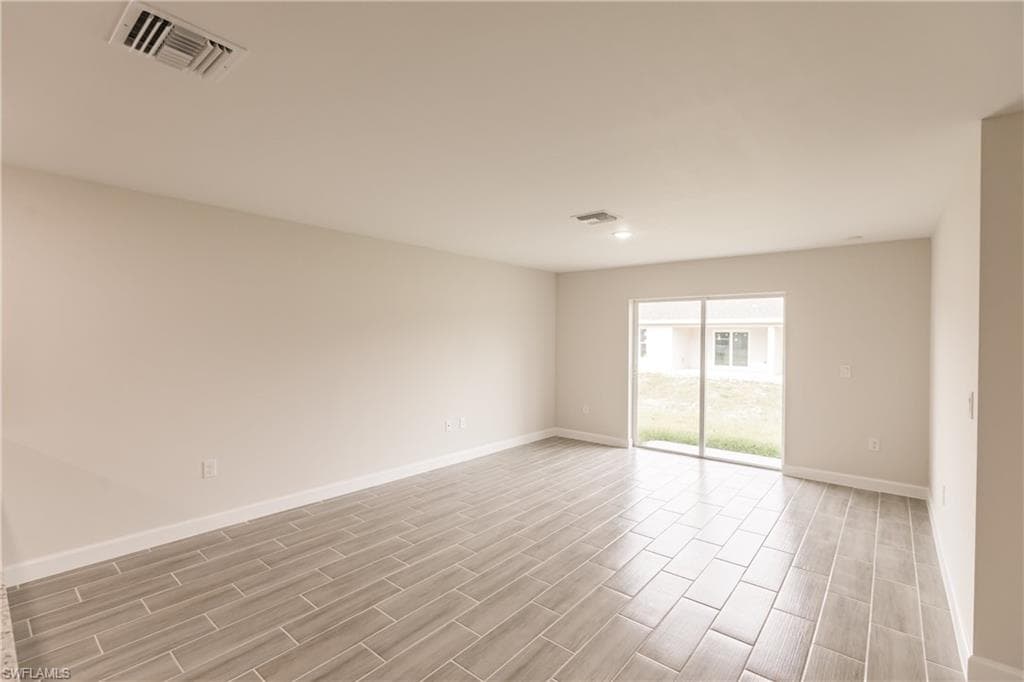 3833/3835 Kittyhawk DR-10