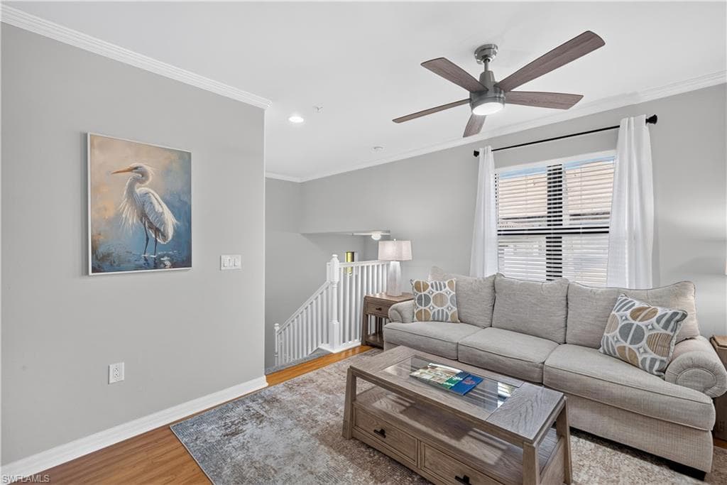 1379 Artesia DR E 601-5