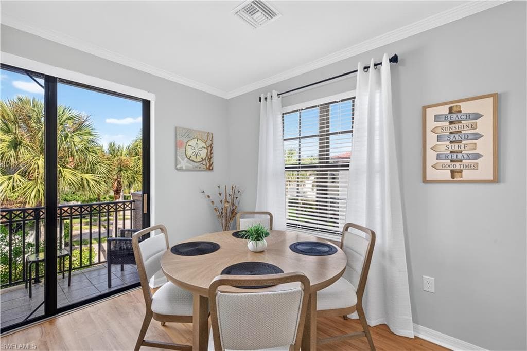 1379 Artesia DR E 601-8