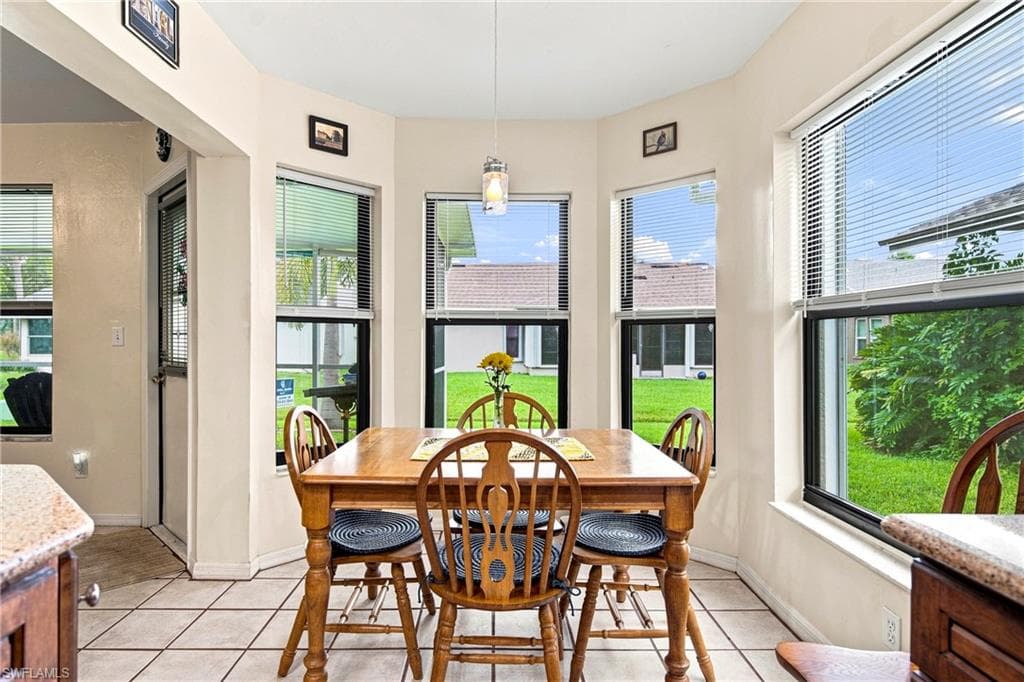 17880 Dracena CIR-6
